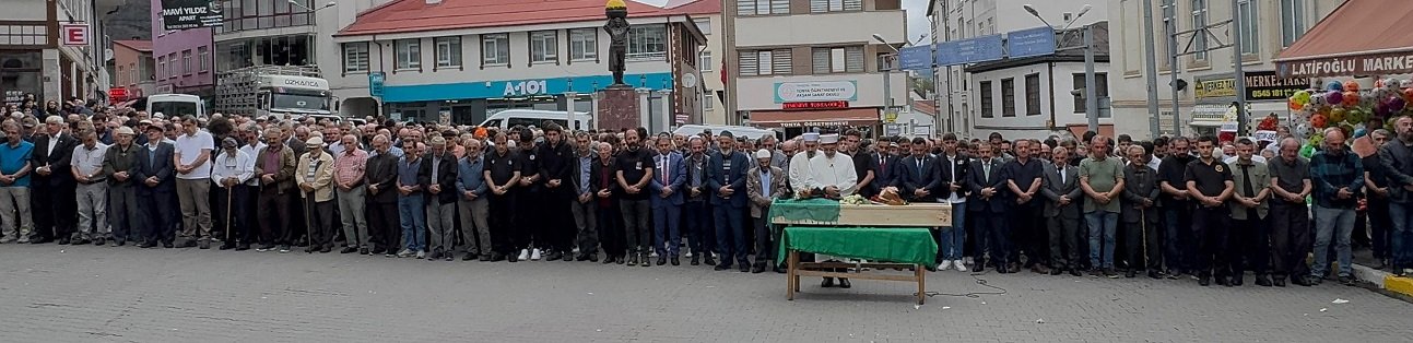 BÜYÜKLİMAN HACER ÖĞRETMENE AĞLADI