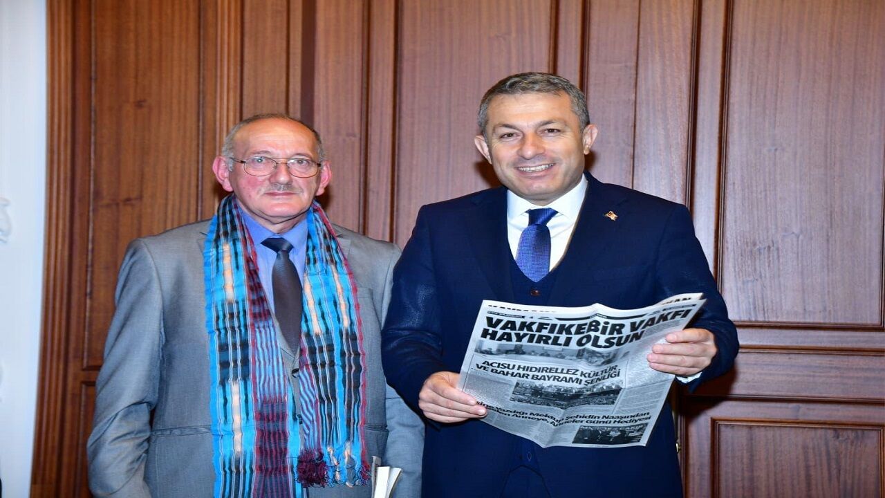 TRABZON VALİSİ ŞAHİN HABERİMİZ & GAZETEMİZİ BEĞEND​​​​​​​İ