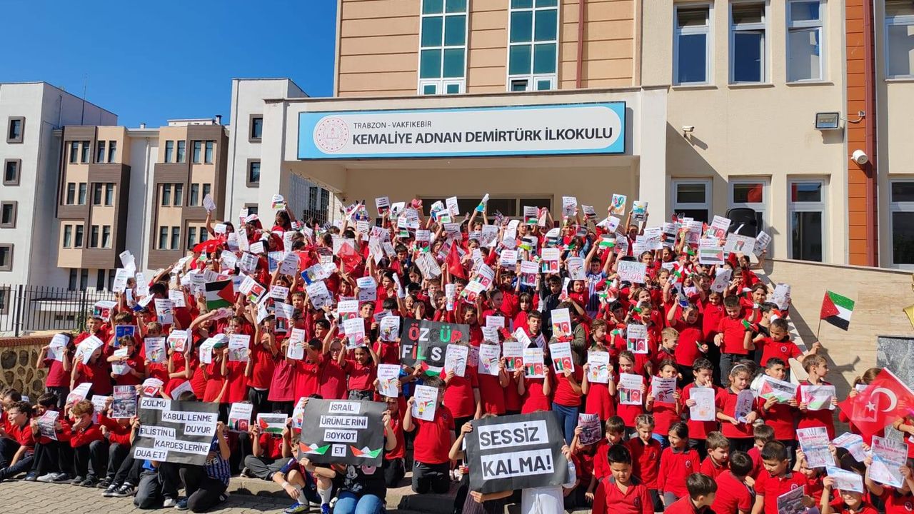 MİNİK YÜREKLERDEN VİCDAN BULUŞMASI