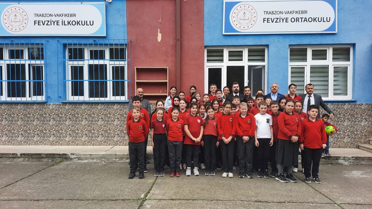 FEVZİYE ORTAOKULU GİRİŞİMCİLİK KULÜBÜ’NDEN STEM ODAKLI BİLİM SÖYLEŞİSİ!
