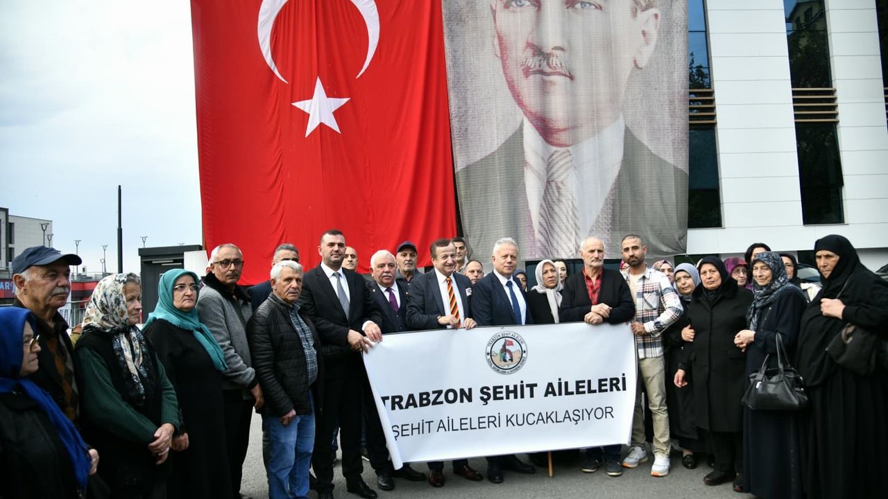 ORTAHİSAR BELEDİYESİ, TRABZONLU ŞEHİT AİLELERİNE ULAŞIM DESTEĞİ SAĞLADI