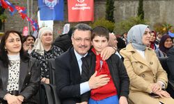 BAŞKAN GENÇ: EN BÜYÜK GÜCÜMÜZ AİLE YAPIMIZDIR