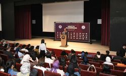 BAŞKAN GENÇ: DONANIMLI NESİLLER YETİŞMESİNE KATKI SAĞLAMAYA ÇALIŞIYORUZ