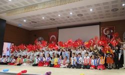 OKUMA BAYRAMI ETKİNLİĞİ RENKLİ GÖSTERİLERE SAHNE OLDU