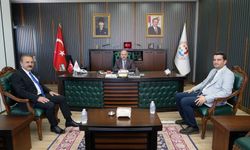 BAŞKAN KOÇAL, REKTÖR EMİN AŞIKKUTLU'YU ZİYARET ETTİ