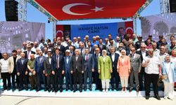 TRABZON'DA DOĞU KARADENİZ'İN EN BÜYÜK CAMİSİ İBADETE AÇILDI