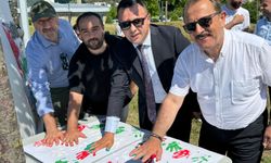 VAKFIKEBİR’DE YAZ KURSU ÖĞRENCİLERİNDEN MİLLET BAHÇESİNDE ANLAMLI ETKİNLİK