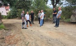 VAKFIKEBİR'DE YOL YAPIM SEFERBERLİĞİ SÜRÜYOR: BAŞKAN KOÇAL, ÇALIŞMALARI YERİNDE İNCELEDİ