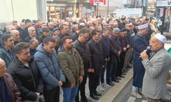 ÖĞRETMEN ŞİŞMANOĞLU SEVENLERİNİ ÜZDÜ