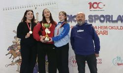 BEŞİKDÜZÜ FARABİ MTAL KARATE TAKIMI İL BİRİNCİSİ
