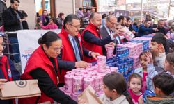 BAŞKAN GENÇ, VAKFIKEBİR’DE GÖNÜLLERE DOKUNDU