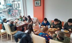 İMAM HATİP BAYRAKTAR’DAN ANLAMLI JEST