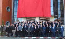 VALİ ŞAHİN VAKFIKEBİR’DE MUHTARLARLA BULUŞTU