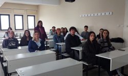 BEŞİKDÜZÜ MYO’DA GELECEĞİN YÖNETİCİLERİNE BAŞARI BELGESİ