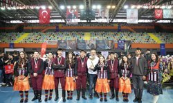 BÜYÜKŞEHİR HALK OYUNLARINDA ÇİFTE ŞAMPİYON