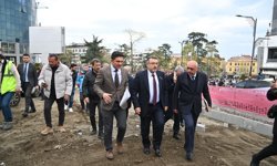 BAŞKAN GENÇ, MEYDAN’DAKİ DÖNÜŞÜMÜ YERİNDE İNCELEDİ