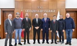 KESKİN VE EKİBİNDEN MURAT ZORLUOĞLU'NA ANLAMLI ZİYARET