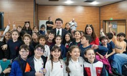 BAŞKAN KAYA’YA ÇOCUKLARDAN SEVGİ SELİ
