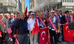 BAŞKAN KOÇAL TÜRK GÜNÜ YÜRÜYÜŞÜ’NE KATILDI