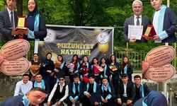 Ayten Yılmaz MTAL’ de 29. Mezuniyet Coşkusu 18 Öğrenci Kep Fırlattılar