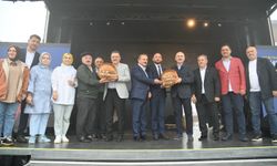 BAŞKAN GENÇ: KARADAĞ İÇİN VERDİĞİMİZ SÖZLERİ YERİNE GETİRDİK