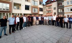 BAŞKAN KOÇAL KEMALİYE MAHALLESİ’NDE ÇİÇEKLERLE KARŞILANDI