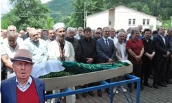 16 Yıl Önce Sel Sularından Kurtulan Çömezuğunu Binlerce Kişi Tarafından Ebediyete Uğurlandı