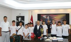 TÜRKİYE ŞAMPİYONLARINDAN BAŞKAN KOÇAL’A TEŞEKKÜR