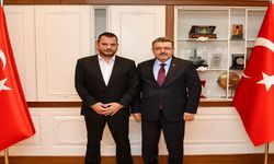 BAŞKAN GENÇ’TEN ERTUĞRUL DOĞAN’A DESTEK