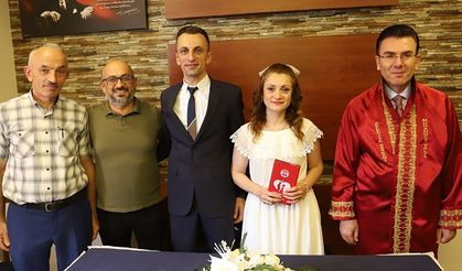 SELDA İLE ABDULKERİM DÜNYA EVİNE GİRDİLER