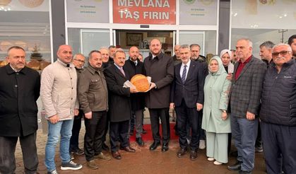 VAKFIKEBİR’DE AK PARTİ HEYETİNE "LEZZETLİ" KARŞILAMA