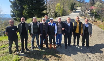 BAŞKAN FUAT KOÇAL SAHADA, HİZMET KAPIDA