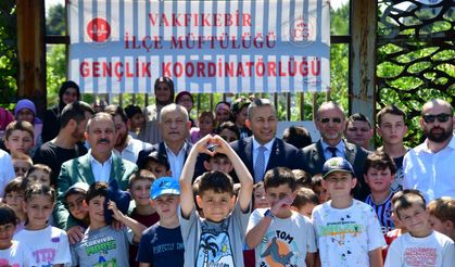 YAZ KUR'AN KURSU ÖĞRENCİLERİNE UNUTULMAZ PİKNİK ETKİNLİĞİ