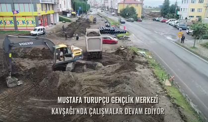 GENÇLİK MERKEZİ KAVŞAK ÇALIŞMALARI VE DOĞALGAZ HAMLESİ HIZ KESMİYOR