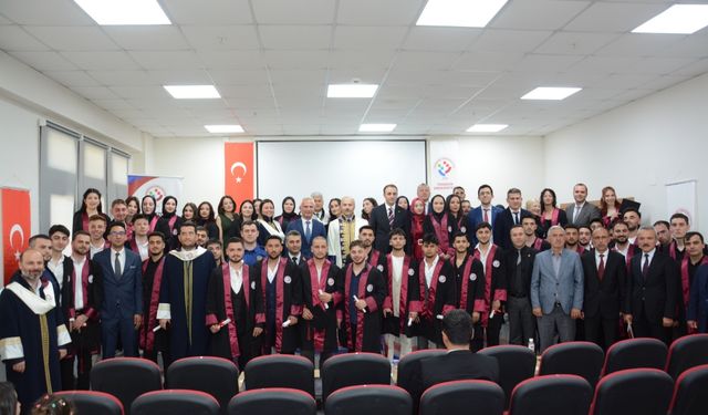 Şalpazarı MYO 4.Mezunlarından 47 Öğrenci Kep Sevinci Yaşadı