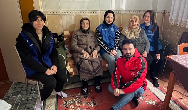 MUSTAFA TURUPÇU GENÇLİK MERKEZİ GÖNÜLLERE DOKUNUYOR