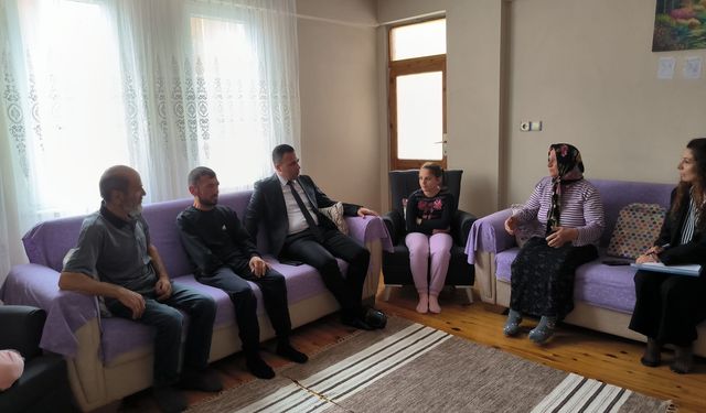 YALNIZ DEĞİLSİNİZ PROJEMİZ KAPSAMINDA HANE ZİYARETLERİ DEVAM EDİYOR