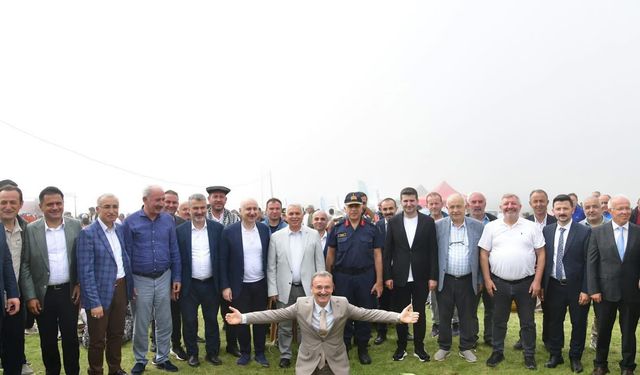 204. SİS DAĞI YAYLA ŞENLİĞİNDE BİNLERCE KİŞİ BİR ARAYA GELDİ