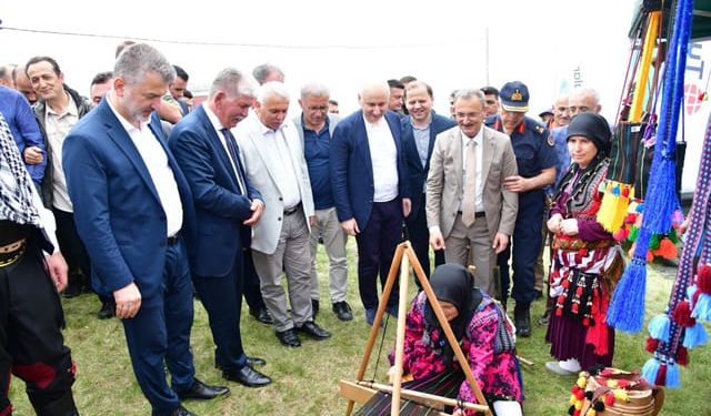 KURUKIZ’DAN MİSAFİRLERE YÖRESEL TAT İKRAMI