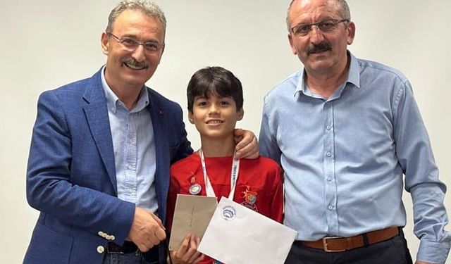 MİNİK ŞAMPİYON İÇİN ONUR PROGRAMI