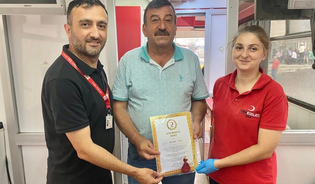 MEHMET GÜL’E BÜYÜK ONUR