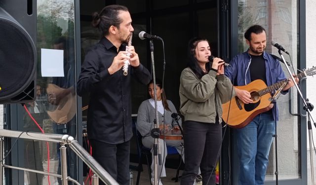 BEŞİKDÜZÜ MYO’DAN MUHTEŞEM KONSER