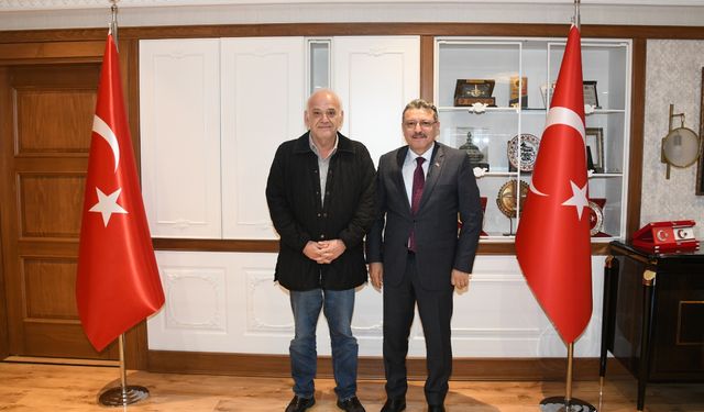 'Yavuz Selim Stadı yeniden yapılsın' taleplerine Başkan Genç'ten yanıt: "ÇOCUKLAR İÇİN BİR SAHA YAPACAĞIZ"