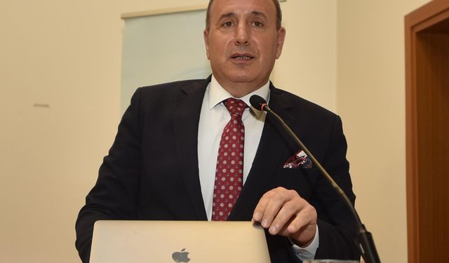 ÇELEBİ: DİJİTALLEŞME ARTIK TİCARETİN MERKEZİNDE