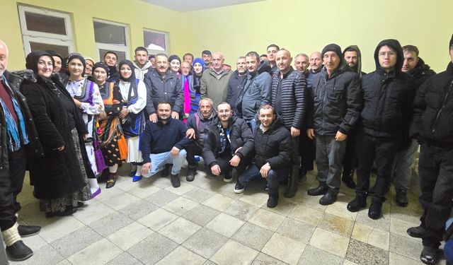 VAKFIKEBİR’DE KALANDAR COŞKUSU: BAŞKAN KOÇAL RIDVANLI MAHALLESİ’NDEYDİ