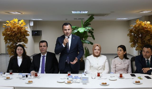 KAYMAKAM DR. HACI ARSLAN UZAN ONURUNA GECE