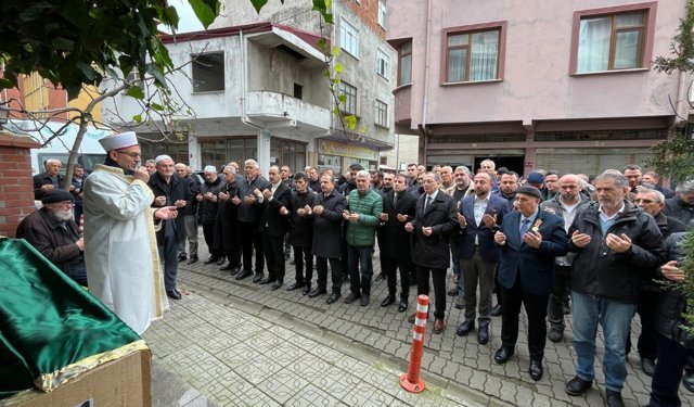 ŞEHİDİN BABASI DUALARLA EBEDİYETE UĞURLANDI