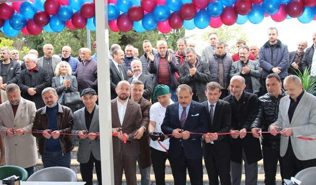 VAKFIKEBİR’DE “BAŞ KEBAPÇIM” DUALARLA AÇILDI