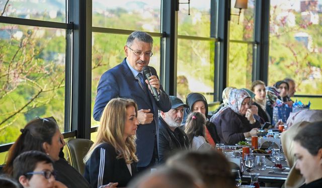 BAŞKAN GENÇ: “ŞEHİT ANNELERİMİZ MİLLETİMİZİN EN KIYMETLİ EMANETLERİDİR”