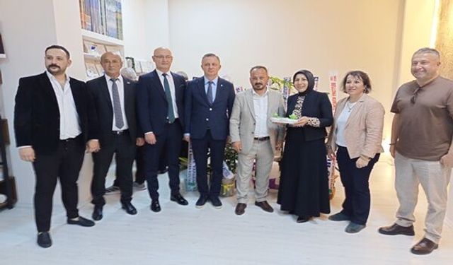 Genç Girişimci Sağlam’dan Atölye Sanat & Tasarım Beşikdüzü'nde Açıldı